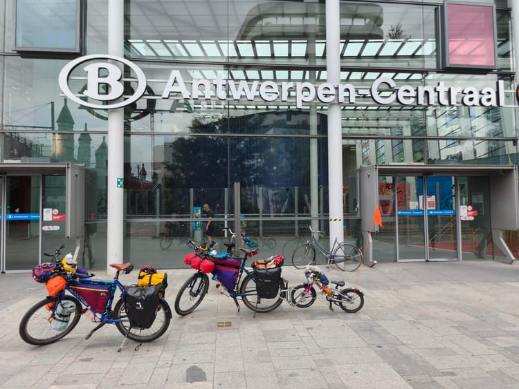 Fiets met trein, altijd een feest